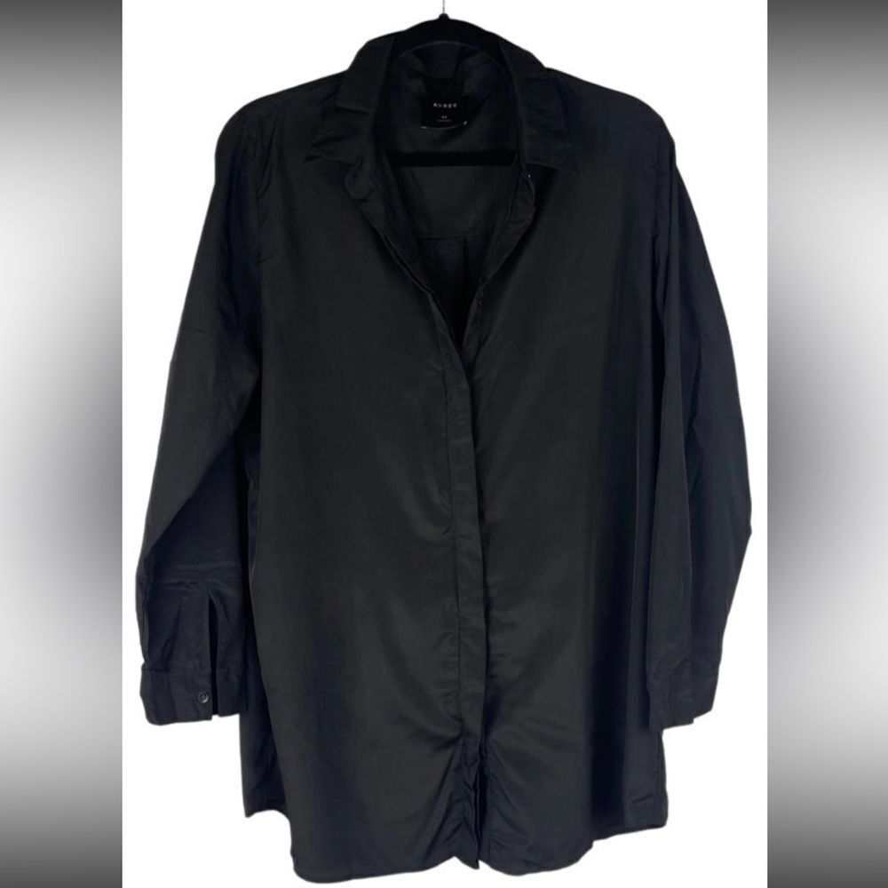 Áyres long sleeve button down oversized flowy black shirt sz large